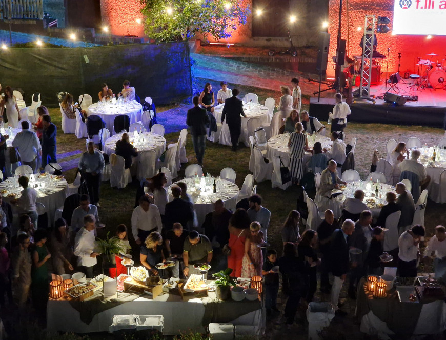 media.Gallery_PartyCeneAziendali_1Catering_Banqueting