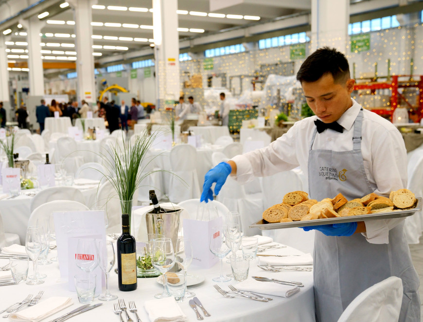 media.Gallery_PartyCeneAziendali_15Catering_Banqueting