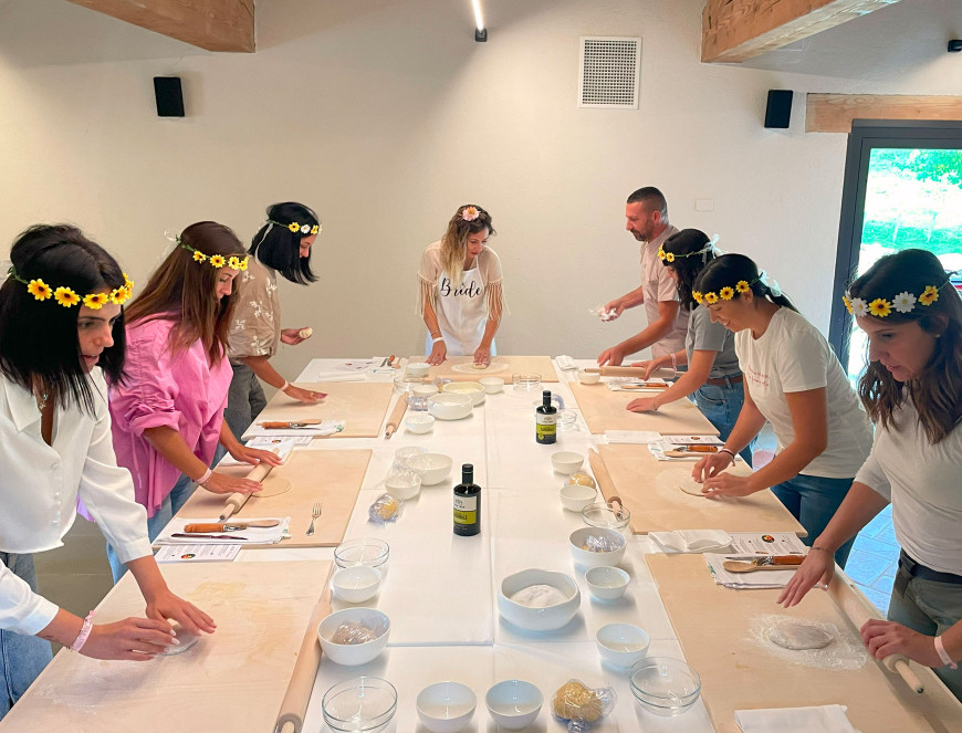 media.Gallery_TeamBuilding_8Catering_Banqueting