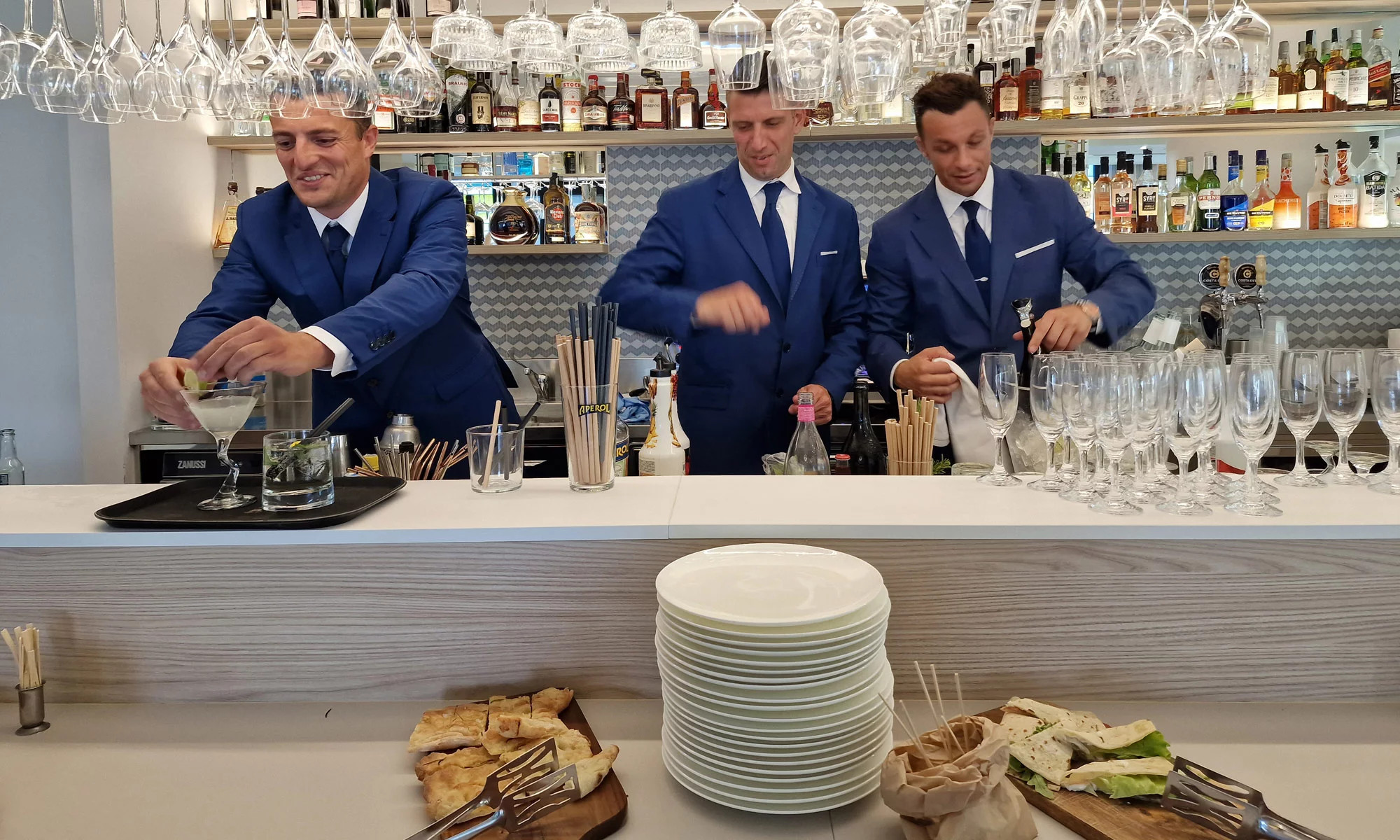 media.Slide_AperitivoLibeccio_1Catering_Banqueting